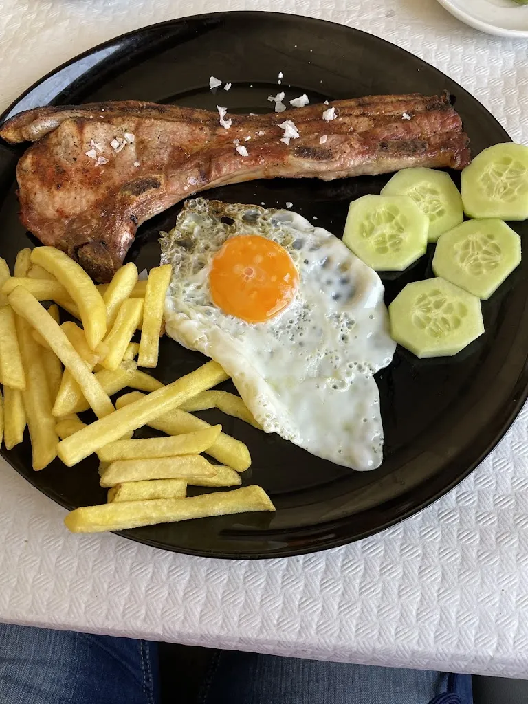 Menu_Nueva Avenida_Casas-Ibáñez_image_4