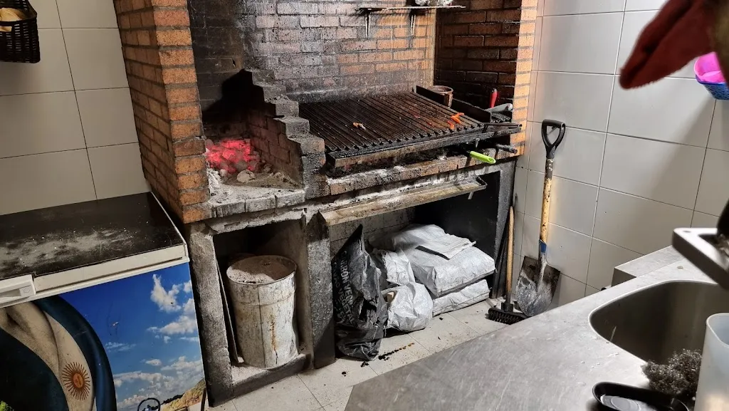 Justin Warburton_Búho Tuerto_Las Palmas de Gran Canaria_recensione