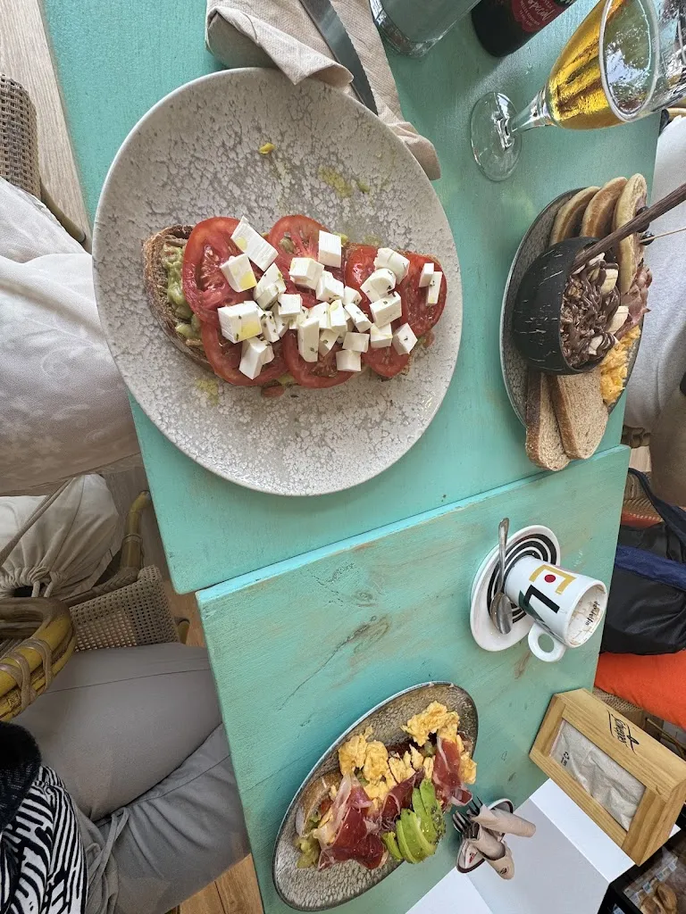 Aneta Štrohalmová_The Couple_Las Palmas de Gran Canaria_review