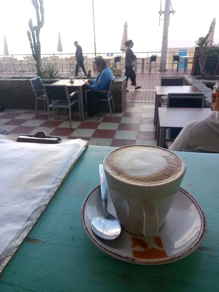 Hello House_The Couple_Las Palmas de Gran Canaria_review