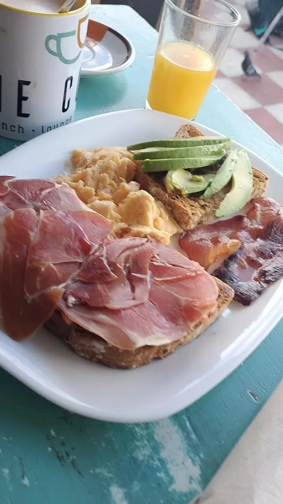 The Couple_Las Palmas de Gran Canaria_slider_image_2