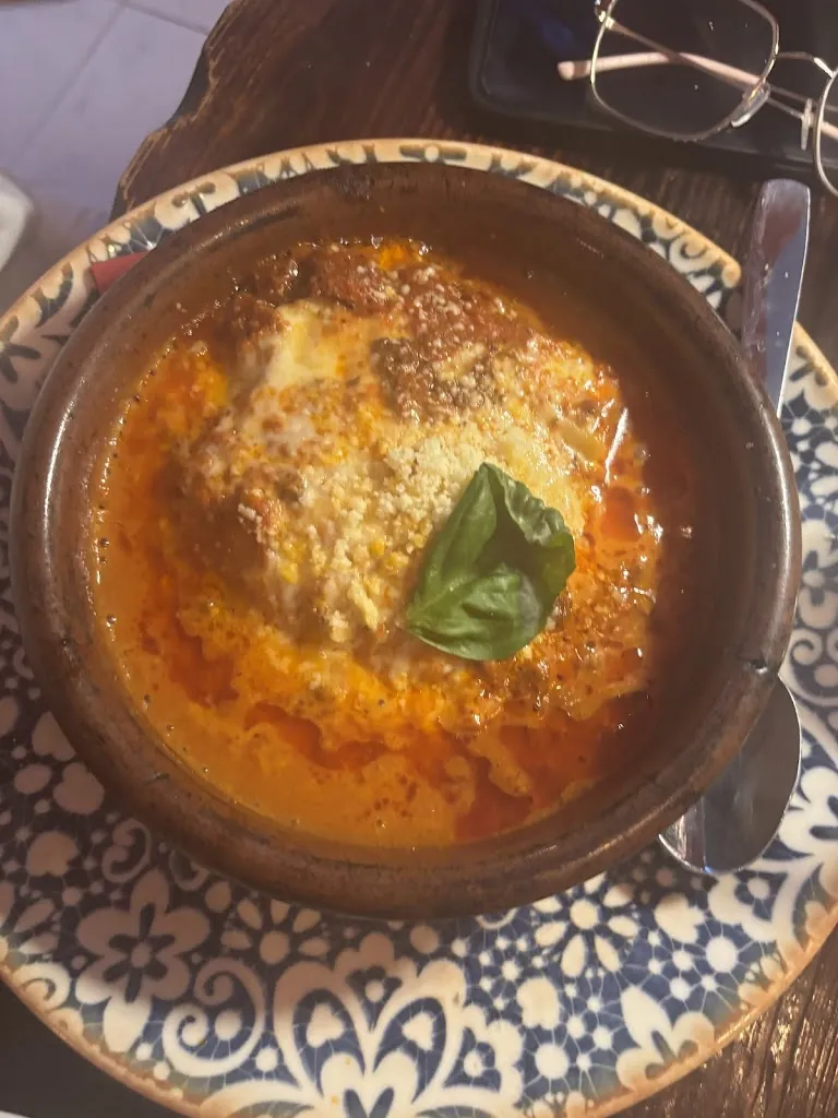 Leila_Trattoria Pizzería Calabrè Las Palmas_Las Palmas de Gran Canaria_recensione