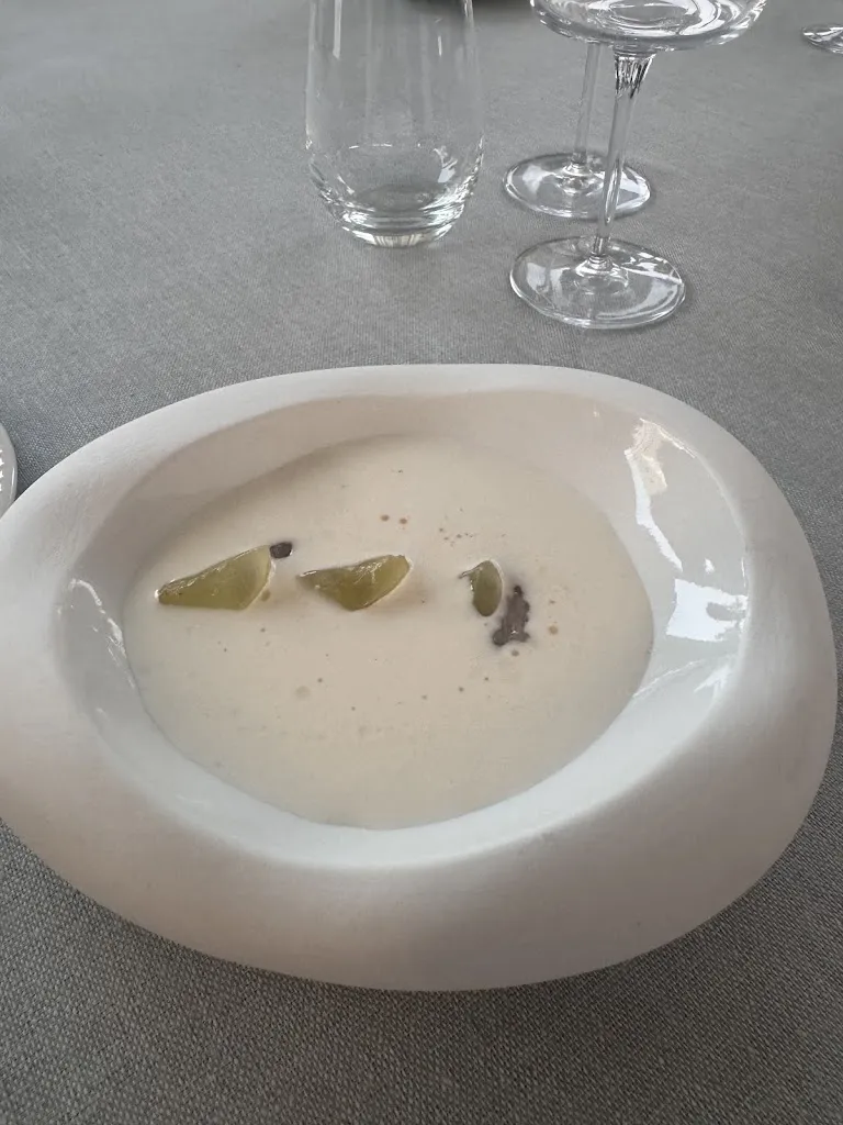 Kays ismail_MuXgo_Las Palmas de Gran Canaria_review