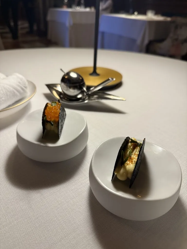 Lauren_Poemas by Hermanos Padrón_Las Palmas de Gran Canaria_recensione