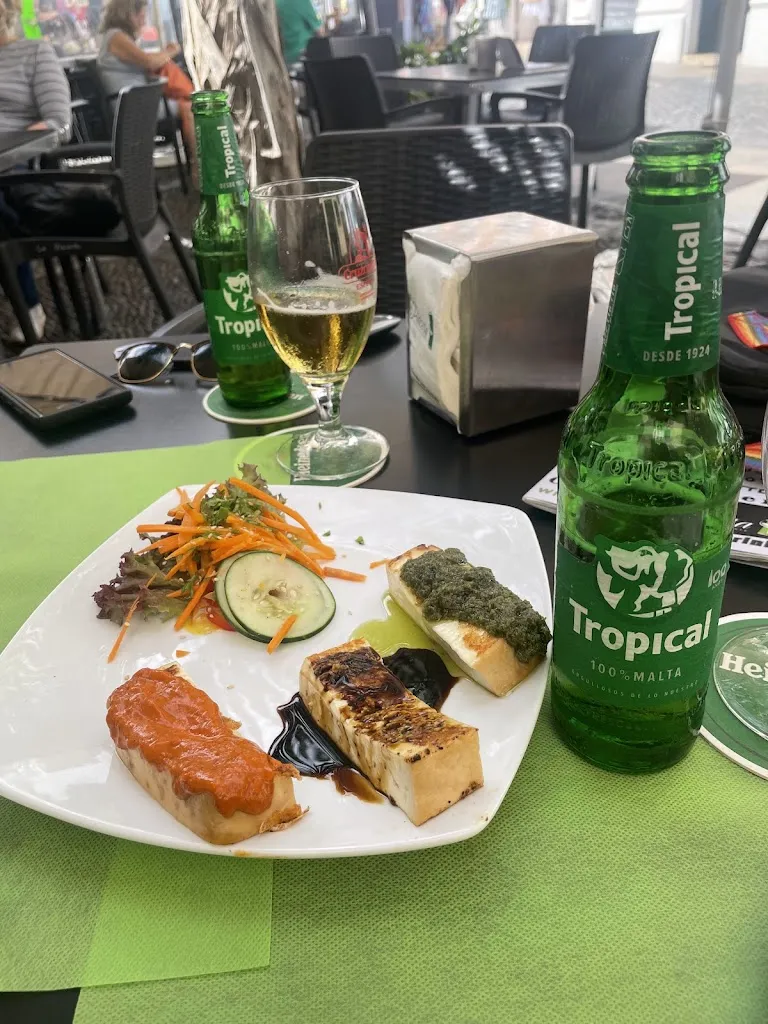 Lizzy B_Restaurante la Placeta_Santa Cruz de La Palma_review