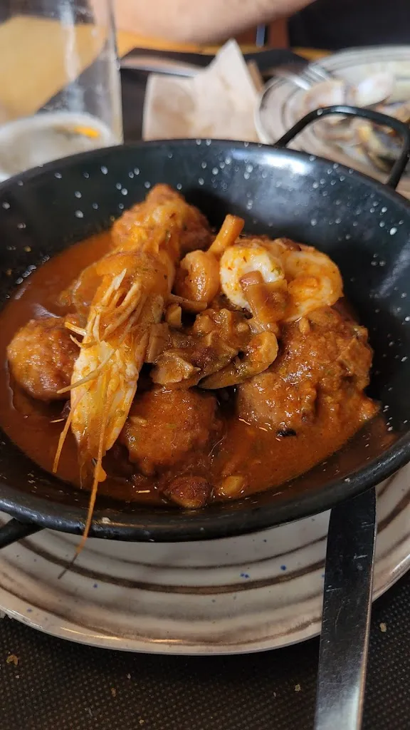 Damien_La Isla de Goya_Santa Cruz de La Palma_review