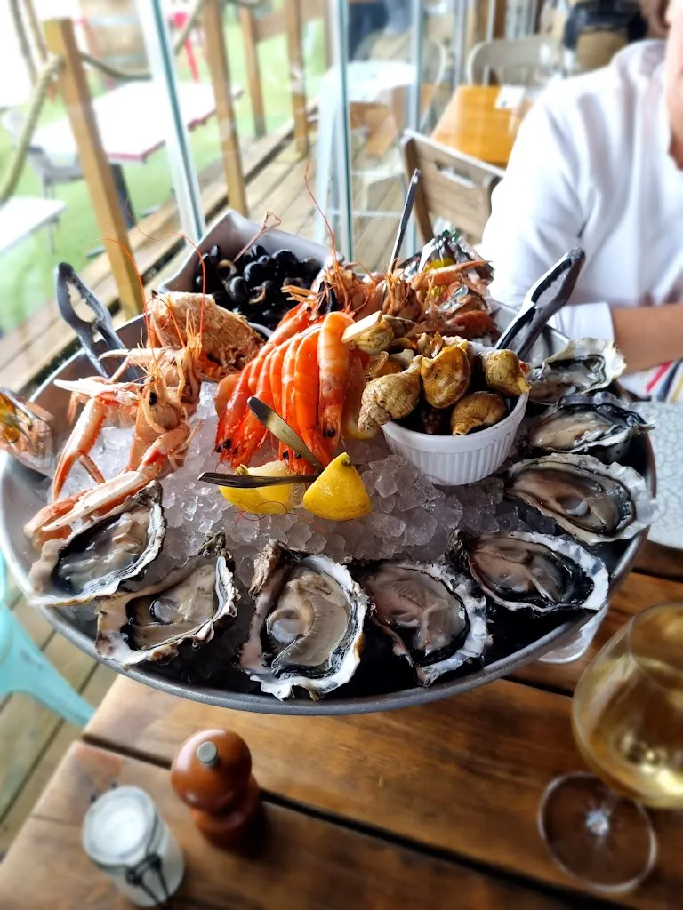 Piotr Aulejtner_La cabane du bout_Ares_recensione