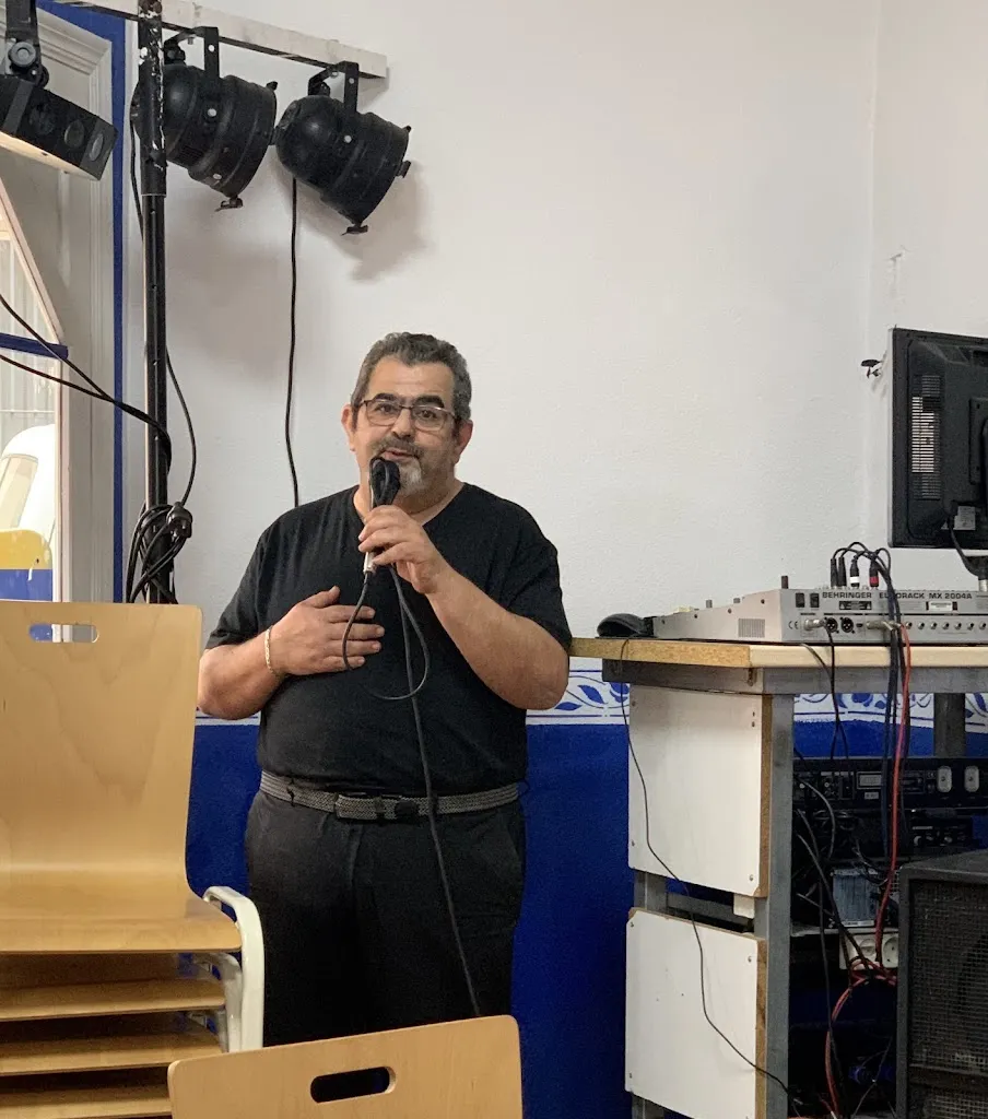 José Antonio González_Bar Restaurante La Patrona M&M_Corral-Rubio_review