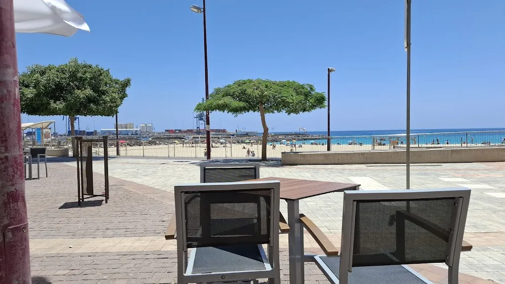 La Marea de Puerto restaurant in Puerto del Rosario