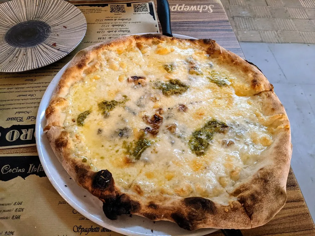 Fab ian_Restaurante la Chica del Pomodoro_Puerto del Rosario_review