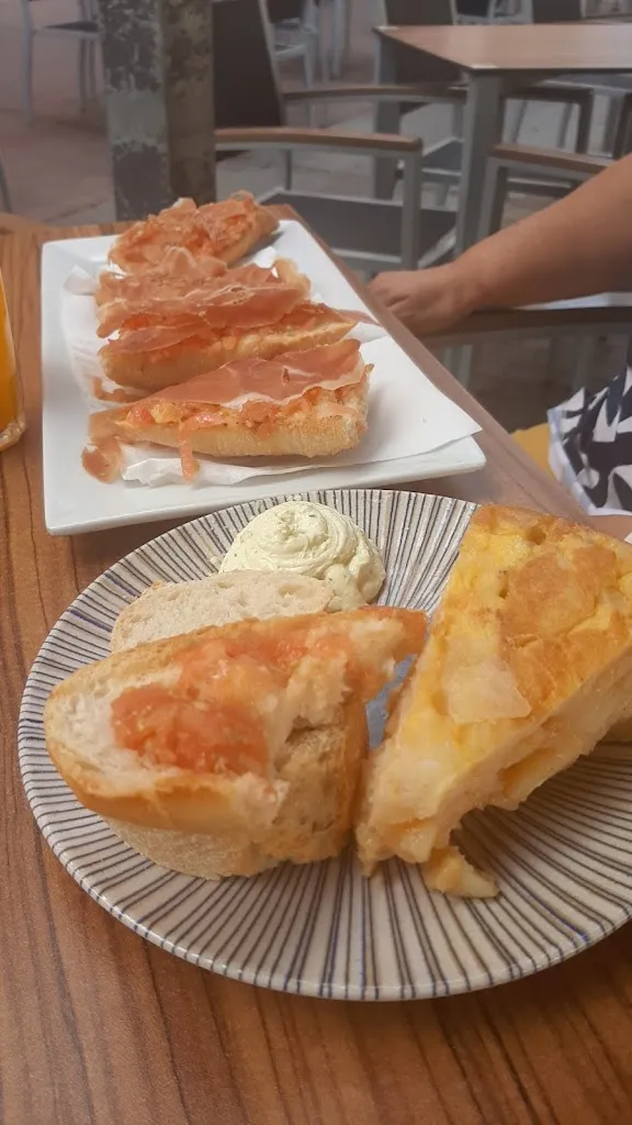 Menu_La Saranda_Puerto del Rosario_image_8