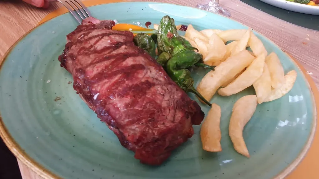 Javier Majoni Leon_555 Restaurante Hispano Marroqui Puerto del Rosario_Puerto del Rosario_review