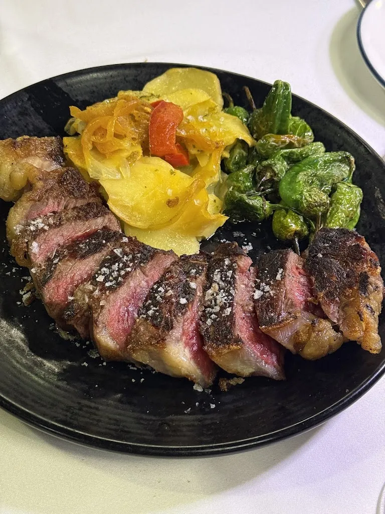 Lauren Hutzel_La Mi Venta_Cotillas_review