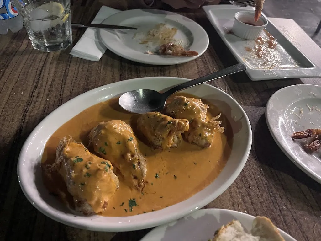 Julius L_Muelle Viejo Lounge Café_Puerto del Rosario_review