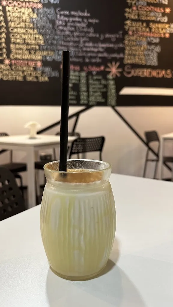 Tomasz Sadowski-Tobijanski_La cachapa_Puerto del Rosario_recensione