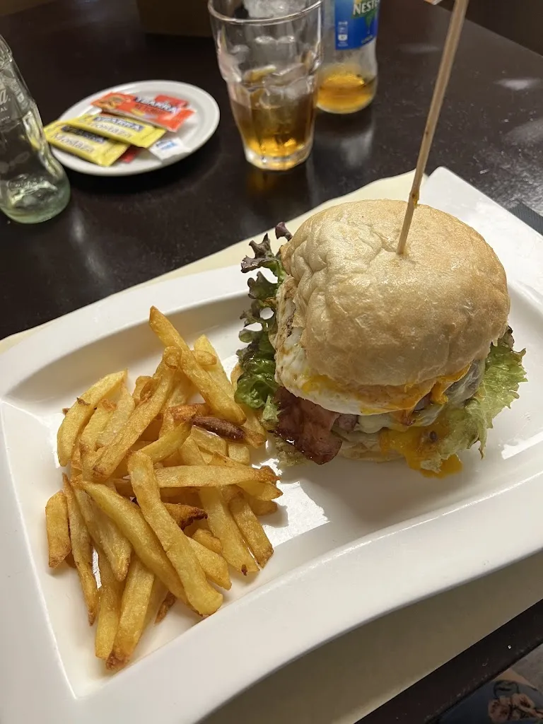 amelia findlay_Restaurante El Parador_Puerto del Rosario_review