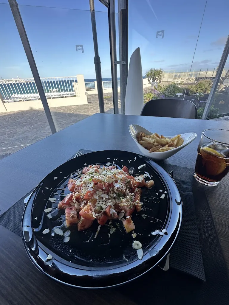 Anastasia Konetskaya_Restaurante El Parador_Puerto del Rosario_review