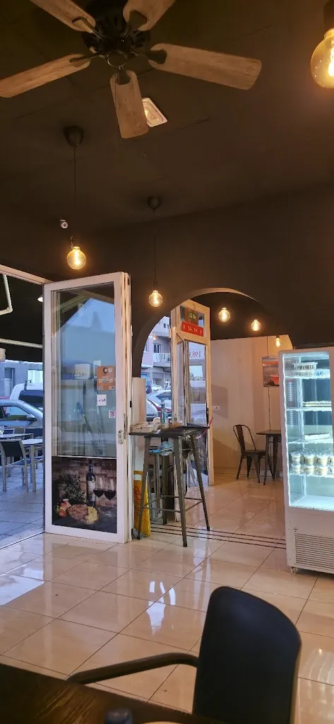 El Argentino Burgers & Grill restaurant in Puerto del Rosario