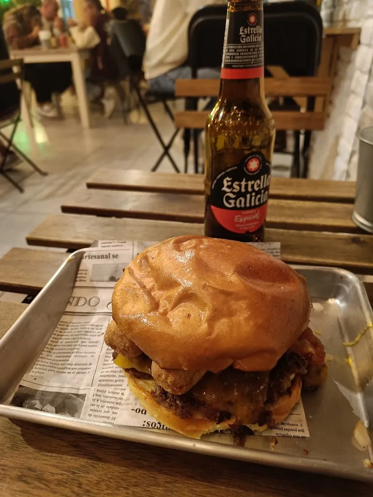 Martin Ondrák_Kuma burger_Puerto del Rosario_review