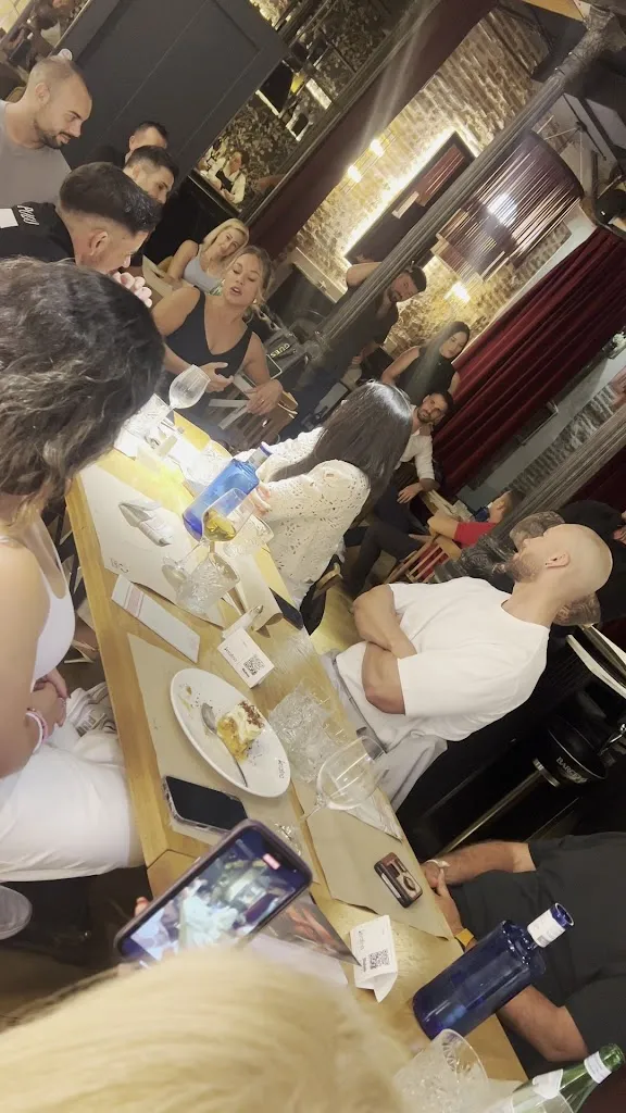 Serafina_Férez_slider_image_2