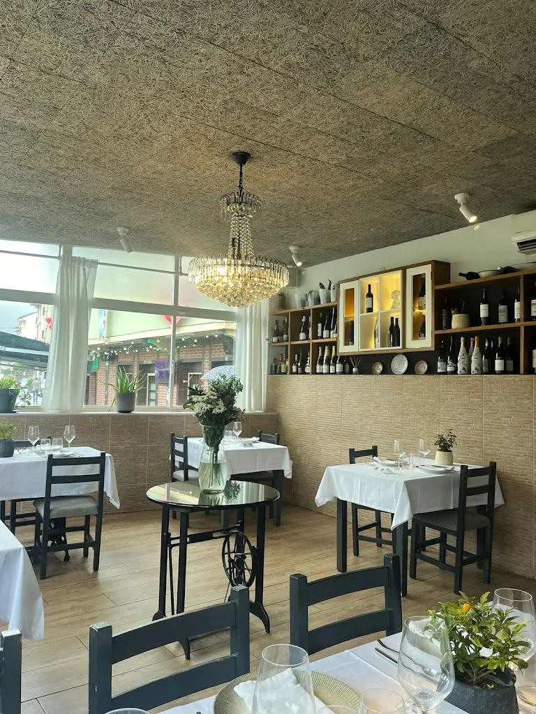 Restaurante Las Peñas_Ampuero_slider_image_3