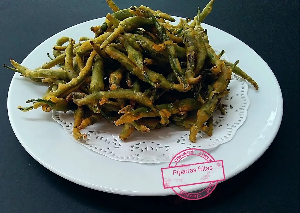 La contienda_Ampuero_slider_image_3