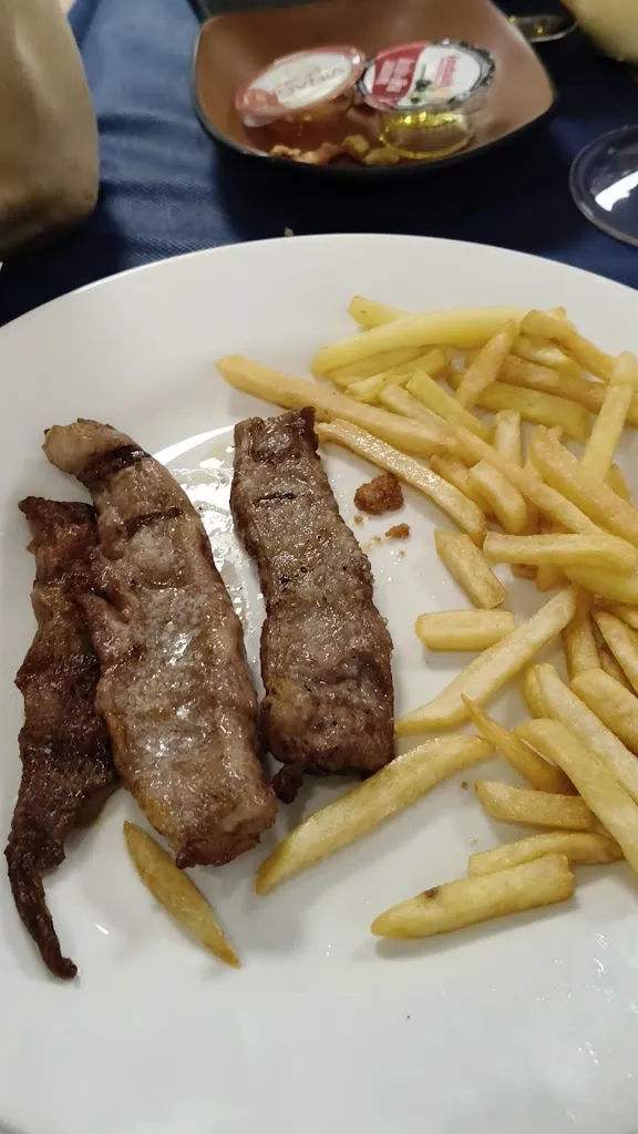 Hostal Restaurante El Volante_Chinchilla de Monte-Aragón_slider_image_2