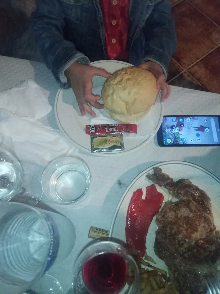 Menu_Restaurante y Alojamientos La Ceña_Alfoz de Lloredo_image_7