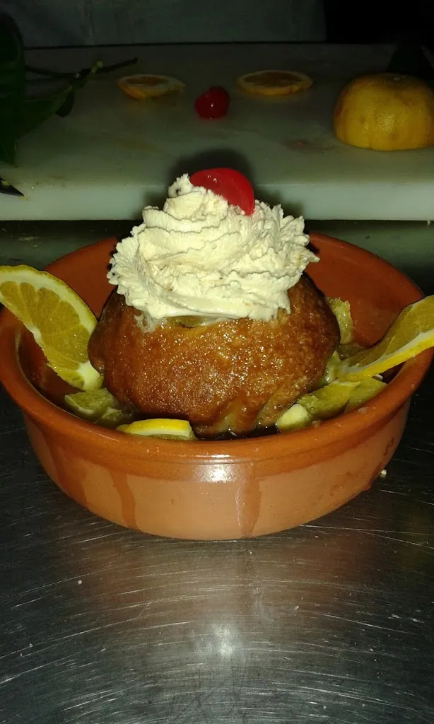 Restaurante y Alojamientos La Ceña_Alfoz de Lloredo_slider_image_2