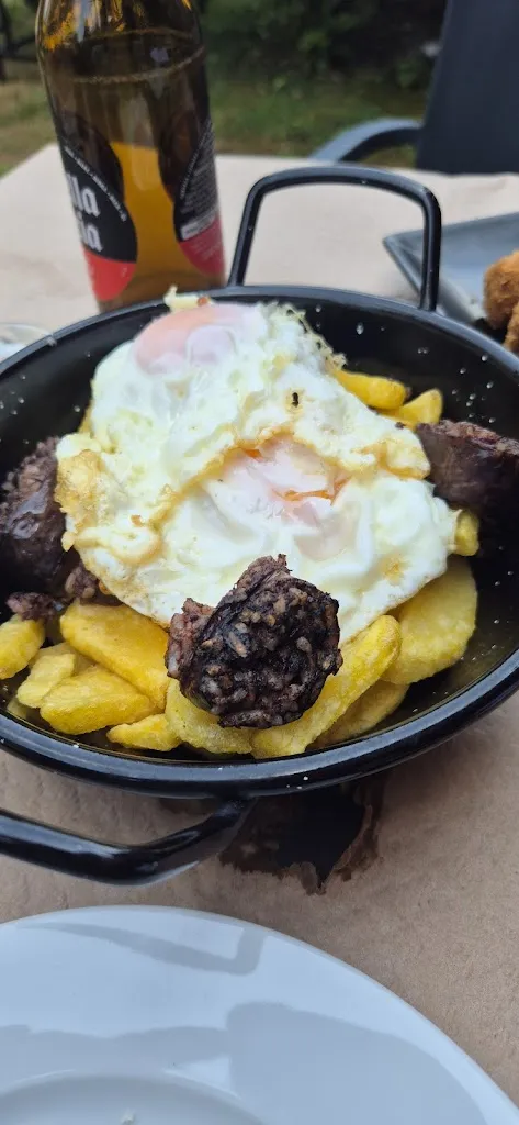 Iker_Bar Terraza Puerto Calderón_Alfoz de Lloredo_recensione