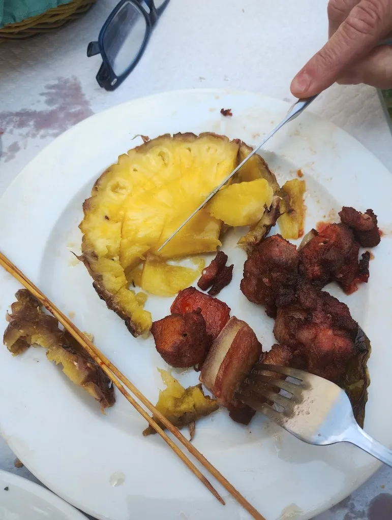 Saul Plaza_Bar El Almacén_Alfoz de Lloredo_review