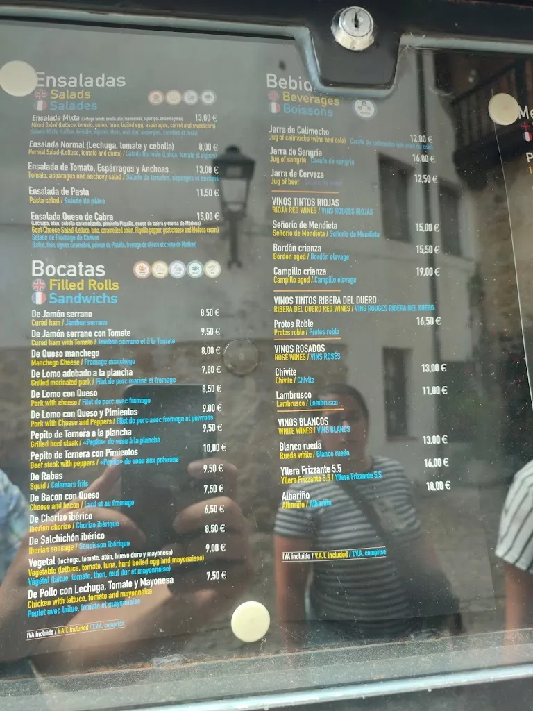 Menu_Restaurante El Porche_Alfoz de Lloredo_immagine_3