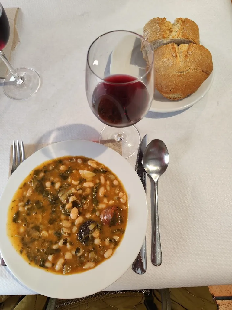 Menu_Restaurante El Porche_Alfoz de Lloredo_immagine_5