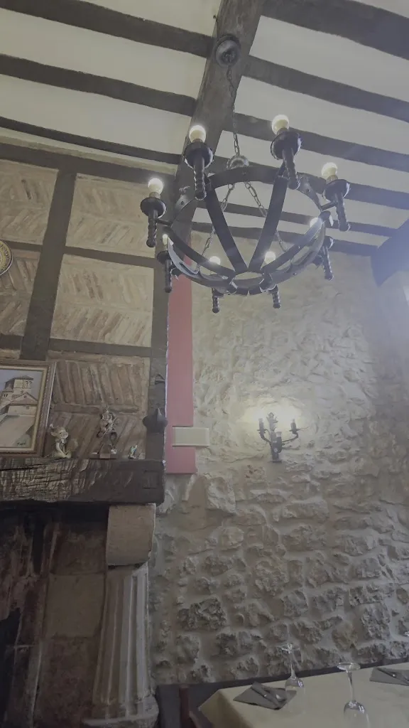 Meson -restaurant El Ojancano_Alfoz de Lloredo_slider_image_2