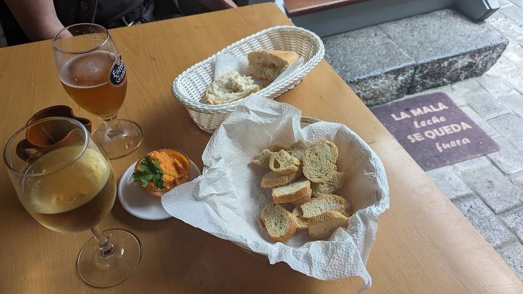 Semmy De Nada_Junonia Restaurante_San Sebastián de La Gomera_review