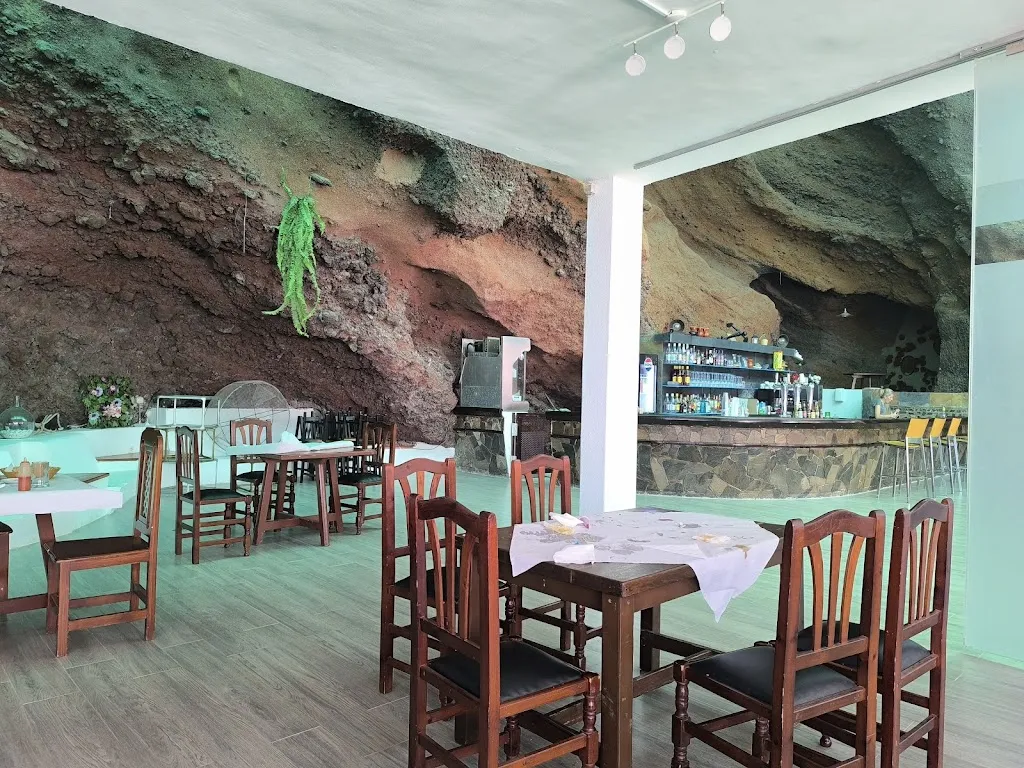 Restaurante Club Náutico de La Gomera_San Sebastián de La Gomera_slider_image_1