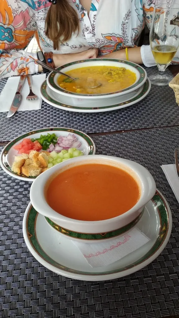 Anna Vorobchuk_Restaurante Cuatro Caminos_San Sebastián de La Gomera_review