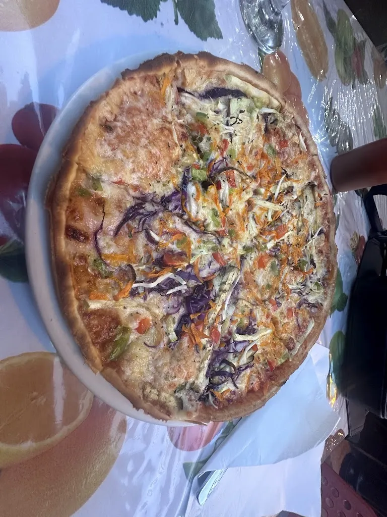 Hardeep Heartwarming_Restaurante Pizzería Los Laureles_San Sebastián de La Gomera_review