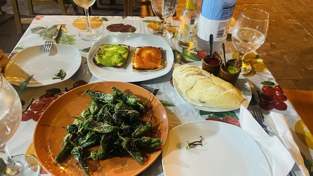 Maja Simunic_Restaurante Pizzería Los Laureles_San Sebastián de La Gomera_review