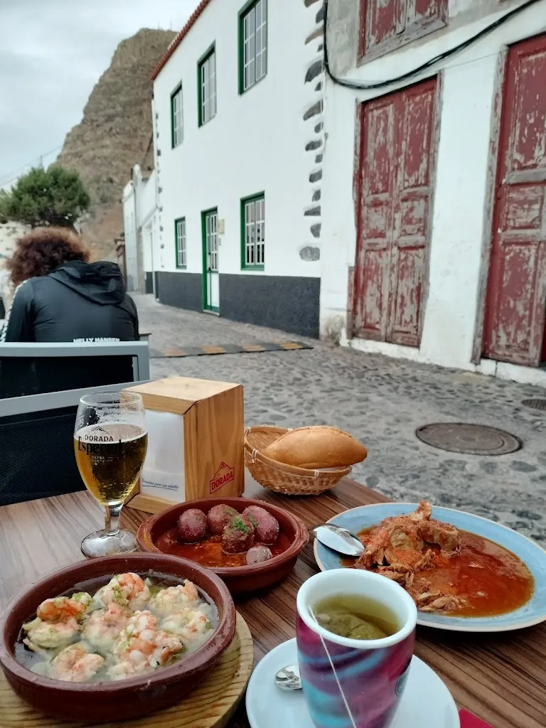 Wiktoria Skokowska_Tasca Las Cruces_San Sebastián de La Gomera_review