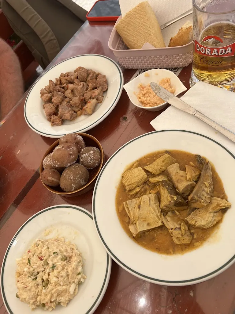 Chris_Restaurante La Vieja Escuela_San Sebastián de La Gomera_review