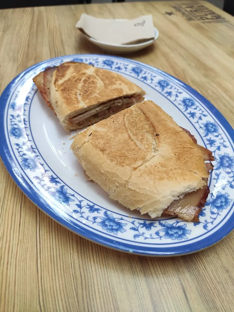 Menu_Asadero El Cambullonero_San Sebastián de La Gomera_image_5