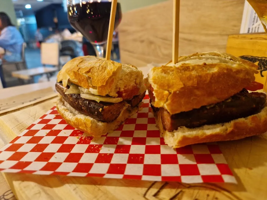 Helena Gallardo_La Fabia_Arredondo_recensione