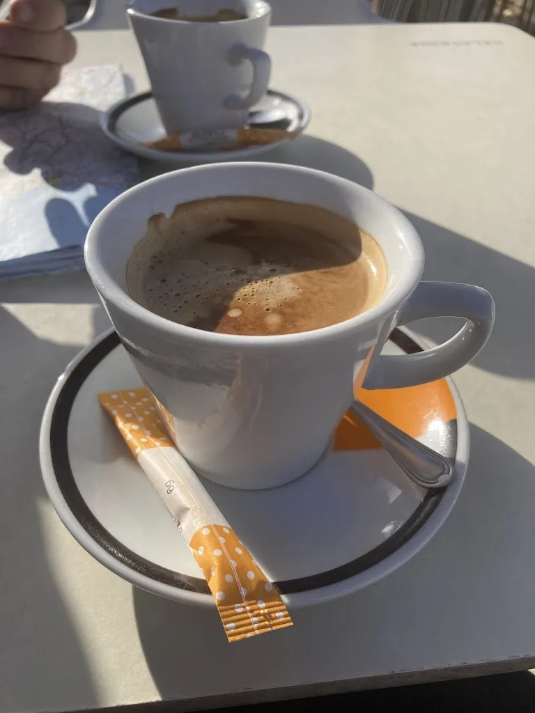 B Hippibiggi_Chiringuito El Cañaveral de Chinchilla_Chinchilla de Monte-Aragón_review