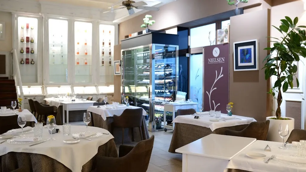 Restaurante Nielsen_Santa Cruz de Tenerife_slider_image_1