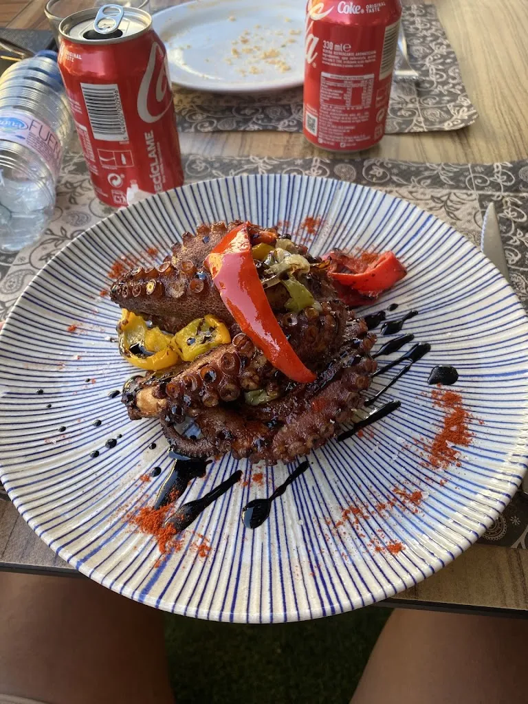 Menu_Los Pinchitos Restaurant_Santa Cruz de Tenerife_image_8