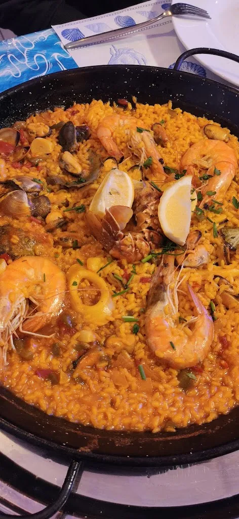 Laurenz Breitinger_Los Pinchitos Restaurant_Santa Cruz de Tenerife_review