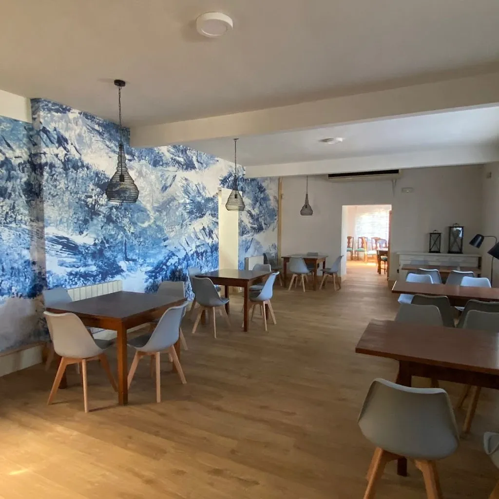 Bar Restaurante Casa Cesar restaurant in Bárcena de Cicero