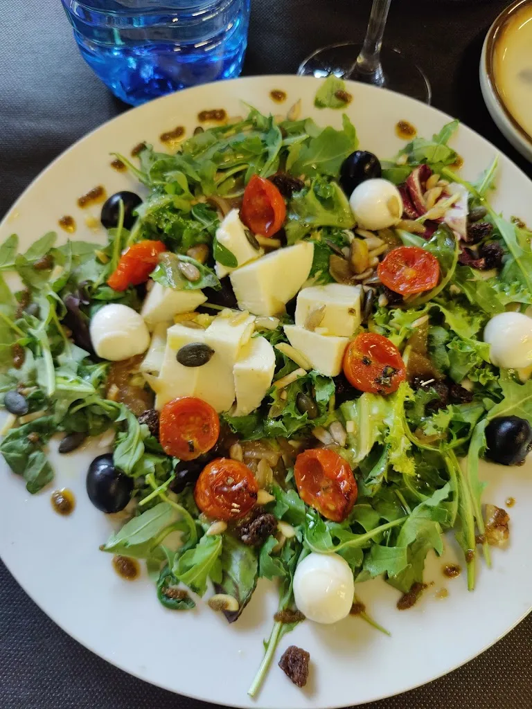 Nico G_Restaurante Los Yugos_Bárcena de Cicero_review