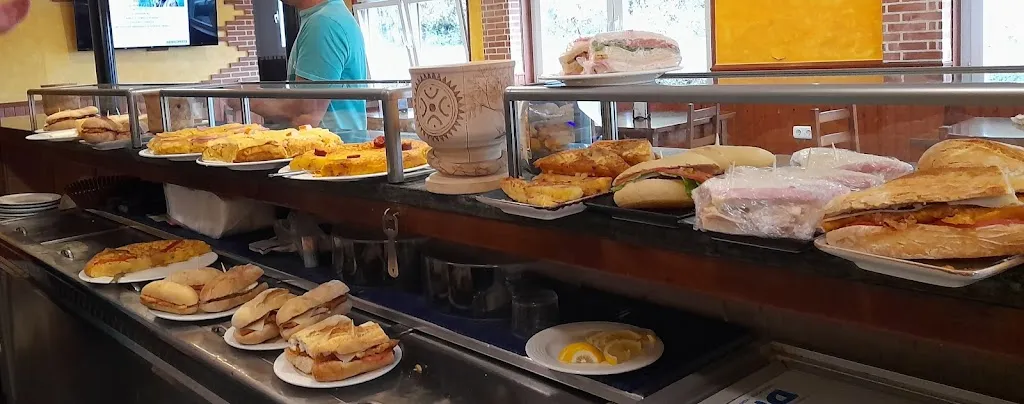 Bar Cicero restaurant in Bárcena de Cicero